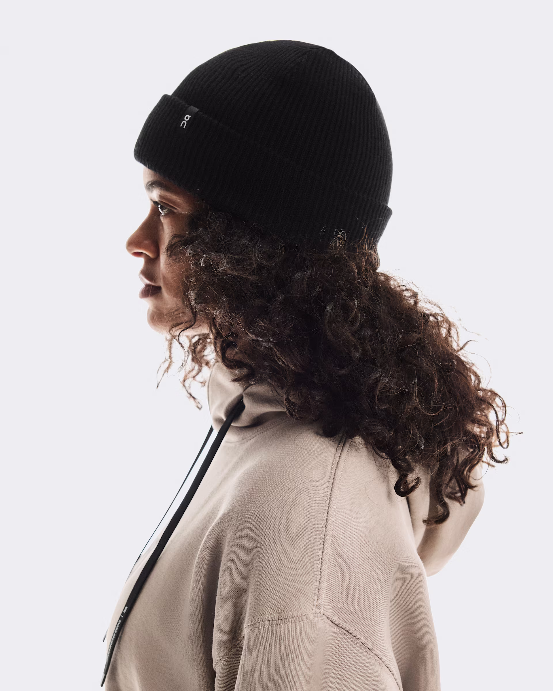 Bonnet On Merino Beanie Black – Image 4